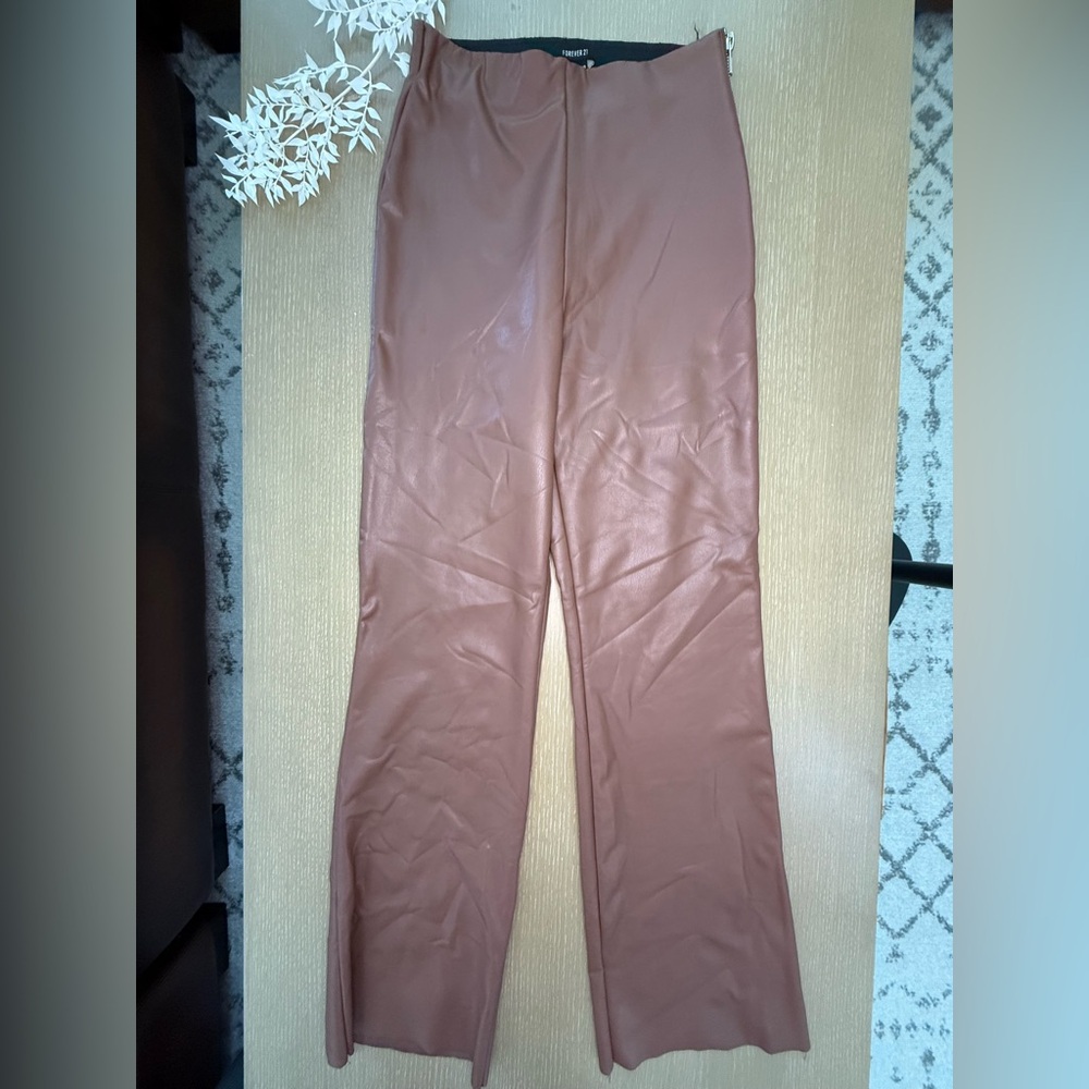 Forever 21 Tan Cropped Pants